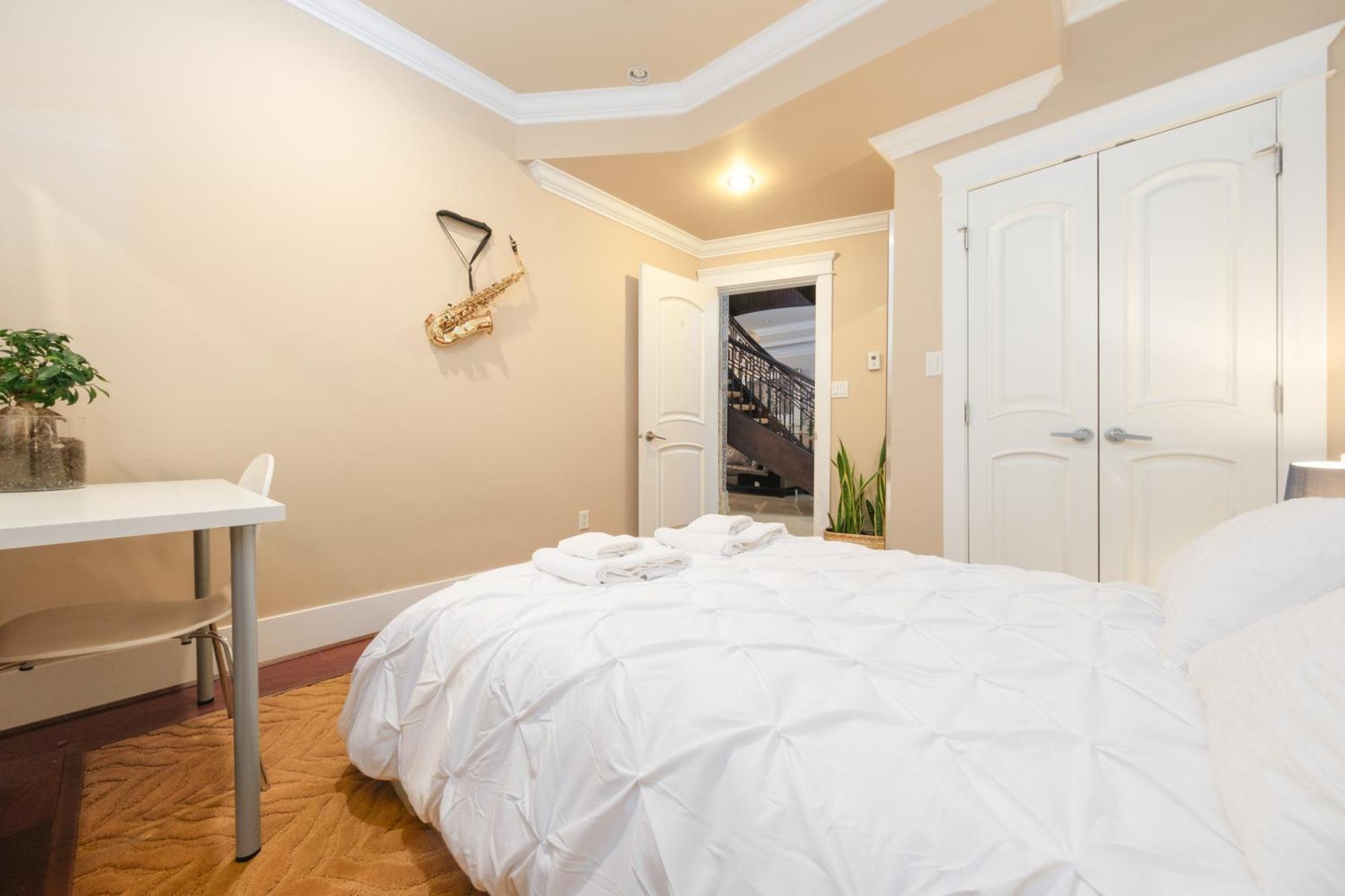 Oakridge Luxury Homestay فانكوفر المظهر الخارجي الصورة