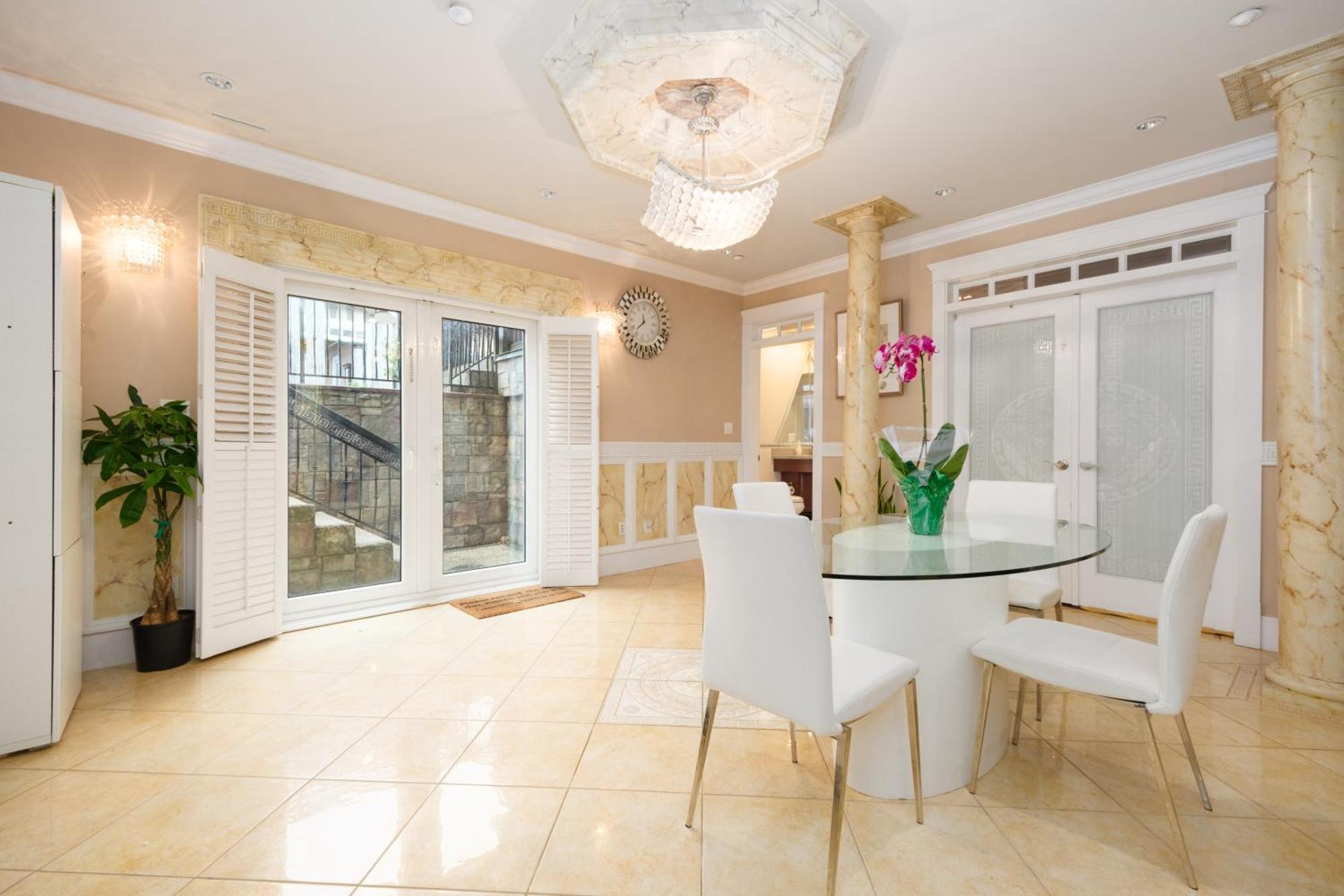 Oakridge Luxury Homestay فانكوفر المظهر الخارجي الصورة