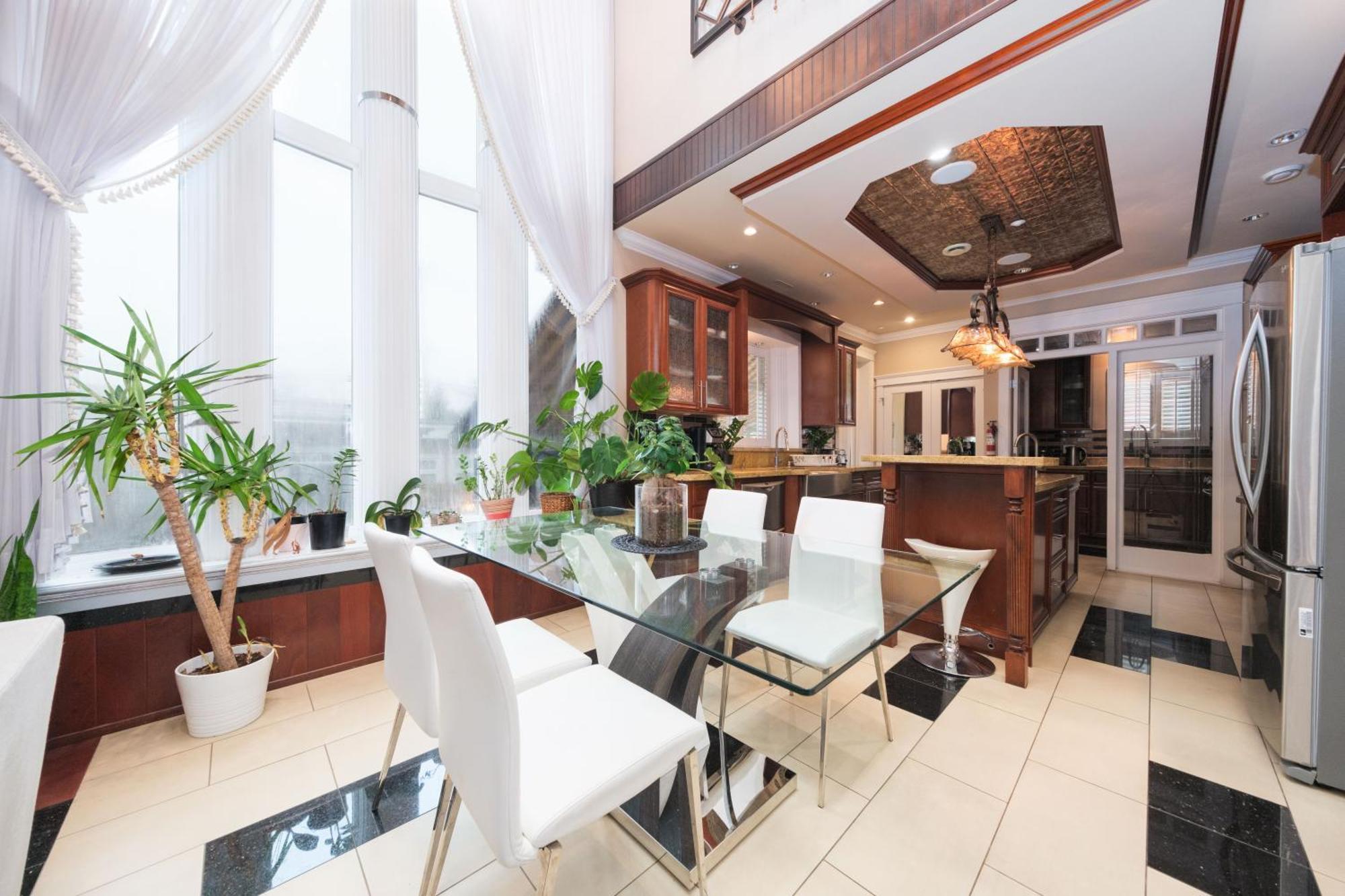 Oakridge Luxury Homestay فانكوفر المظهر الخارجي الصورة
